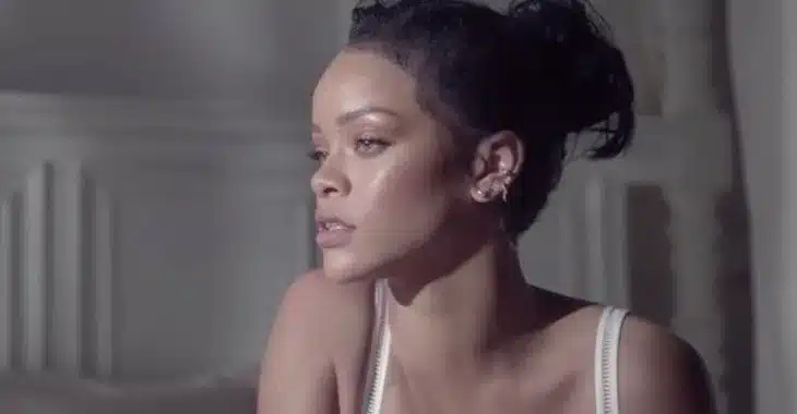 Rihanna sex video trap used by Facebook scammers.. again