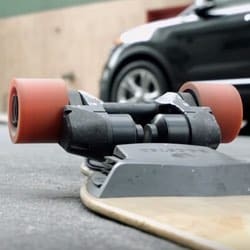 A skateboard with Bluetooth? Yep, that can be hacked with FacePlant