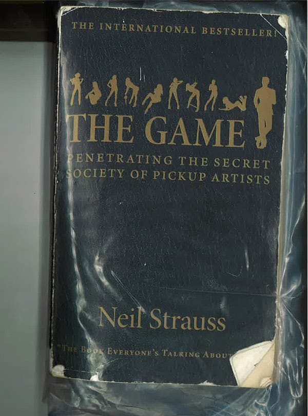 The conmen had a copy of "The Game"