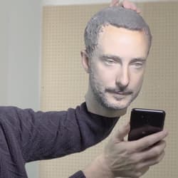 Unlocking Android phones with a 3D-printed head