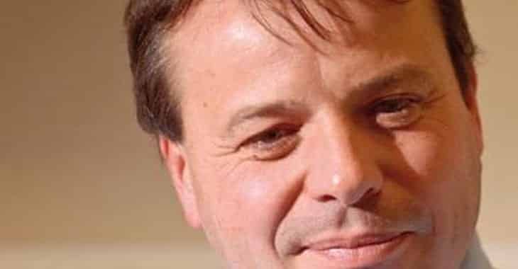 Arron Banks hacked, private Twitter messages leaked