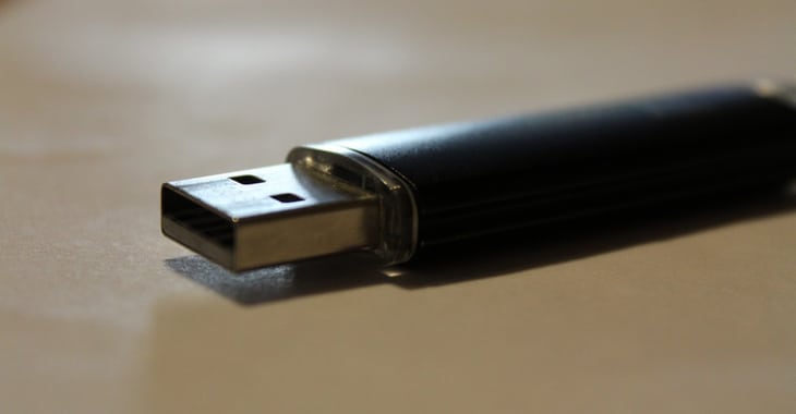 Danger USB! Journalists sent exploding flash drives